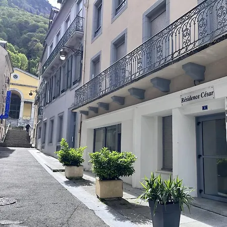 A Avec Balcon Et Couchages Pour 4 Personnes - Fr-1-812-62 *